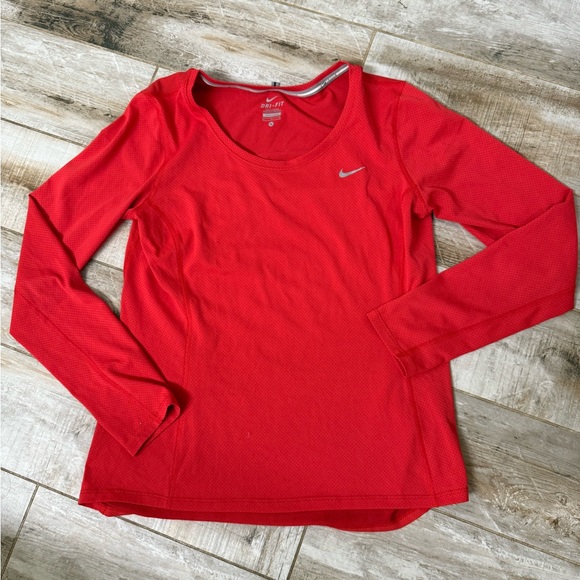 Nike Women's Bright Red Long Sleeve Running Tee - Picture 1 of 6